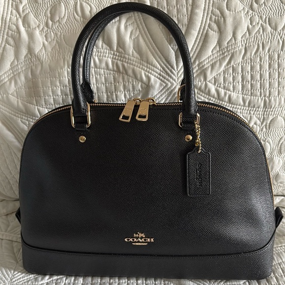 Coach Sierra Satchel Black with Gold Hardware alike New Condition - Picture 2 of 16